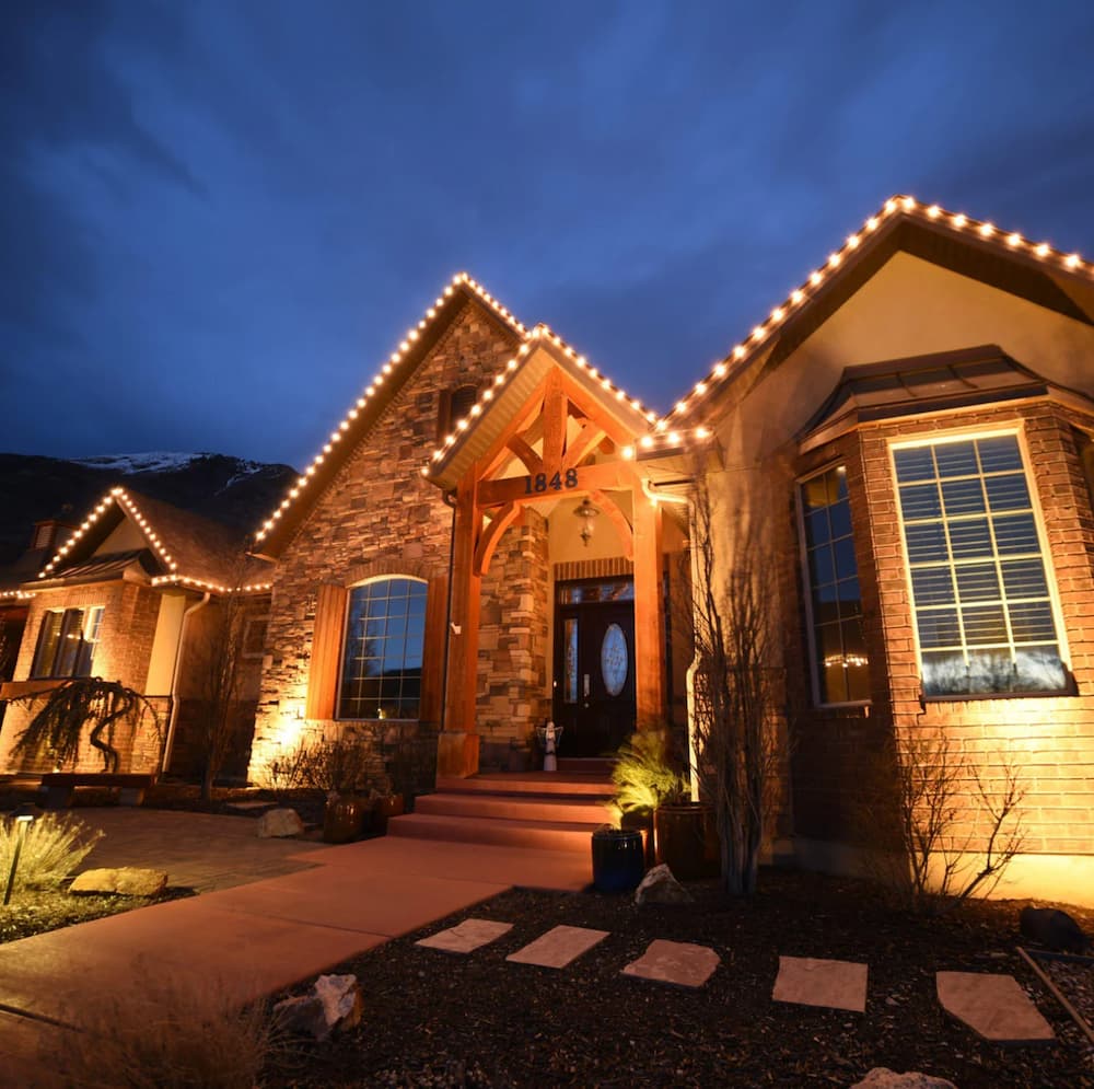 permanent holiday lights