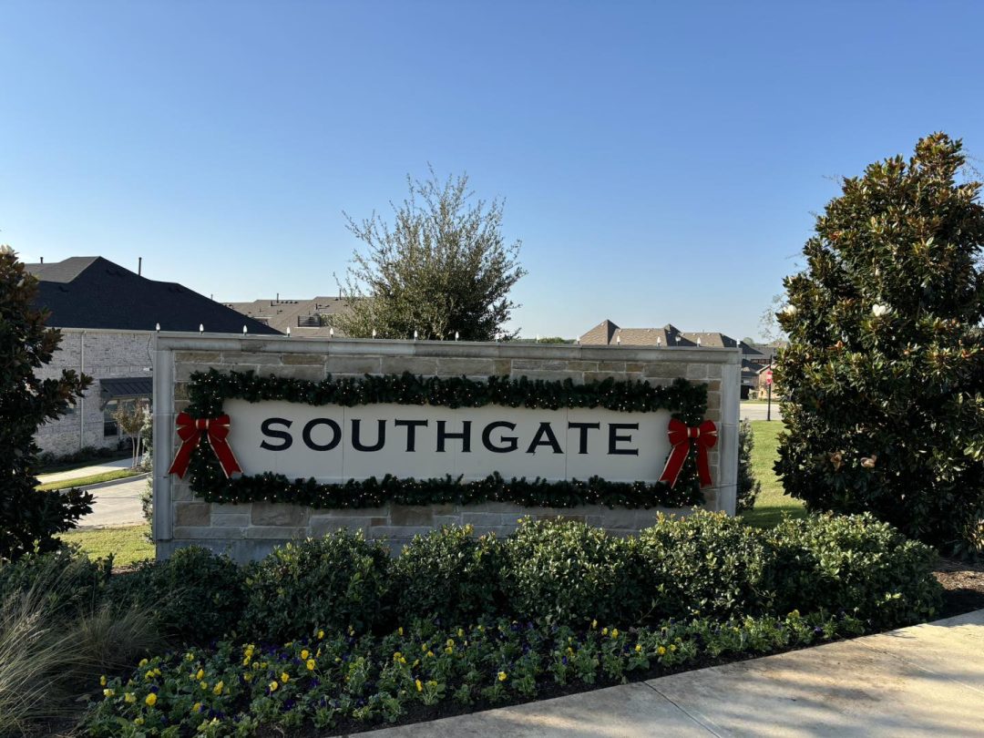 South Gate Neighborhood Lights